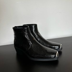 Zara Snakeskin Boots (Size 11)